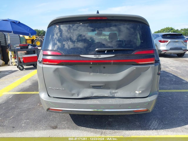2C4RC1BGXPR591212 Chrysler Pacifica Touring L