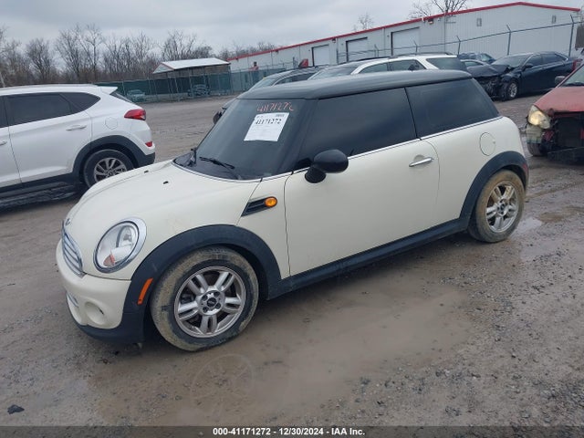 2013 MINI HARDTOP WMWSU3C58DT686571 Photo 1