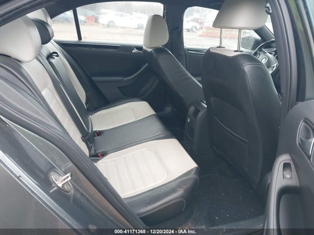 3VWB17AJ4FM408901 Volkswagen Jetta 1.8t Sport