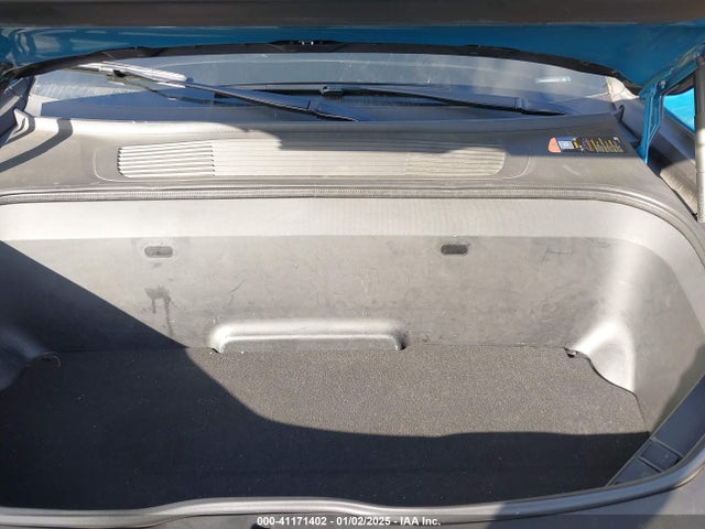 Rivian R1t Adventure 2022 7FCTGAAA9NN007264 Image 10
