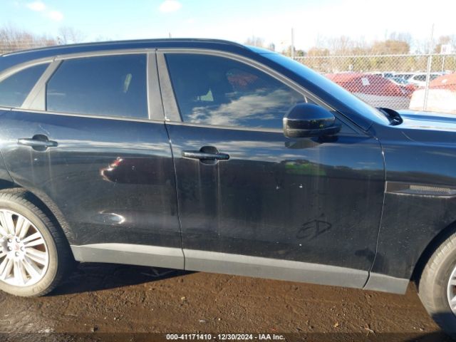 SADCJ2BN9HA090905 Jaguar F-pace 20d Premium