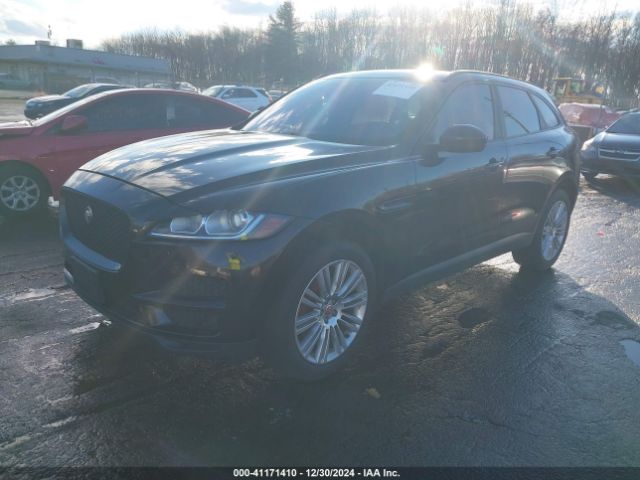 SADCJ2BN9HA090905 Jaguar F-pace 20d Premium