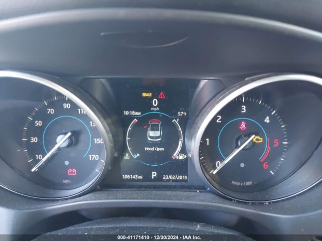 SADCJ2BN9HA090905 Jaguar F-pace 20d Premium