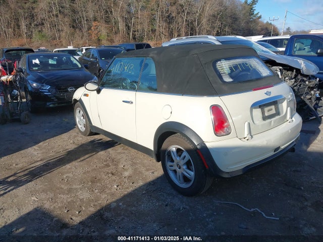2007 MINI COOPER WMWRF33507TG17793 Photo 2