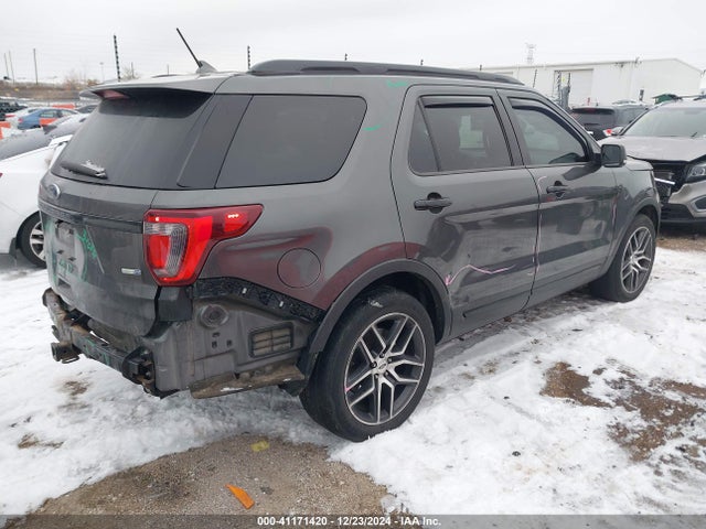 Ford EXPLORER SPORT 2018 1FM5K8GT9JGA53024 Image 4