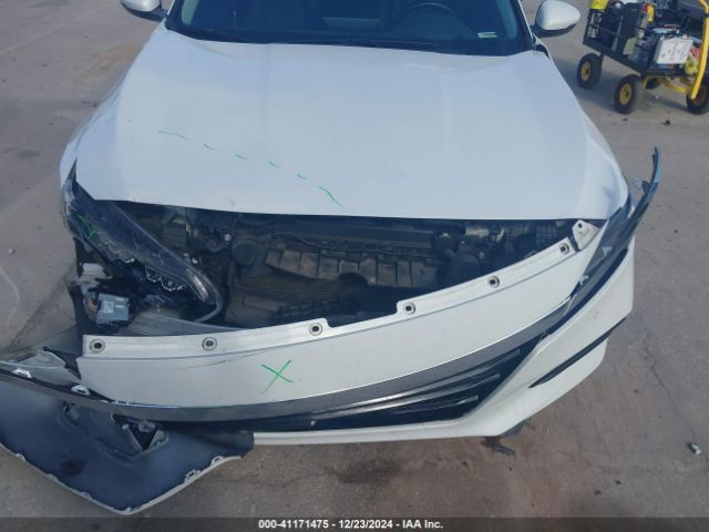 1HGCV2F90JA041046 Honda Accord Touring 2.0t