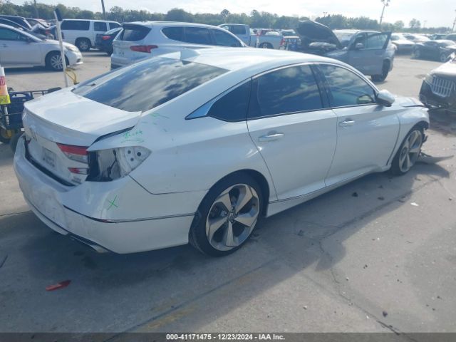 1HGCV2F90JA041046 Honda Accord Touring 2.0t