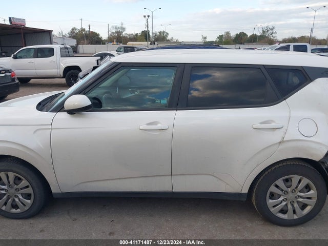 KIA SOUL LX 2020 KNDJ23AU8L7703083 Image 14