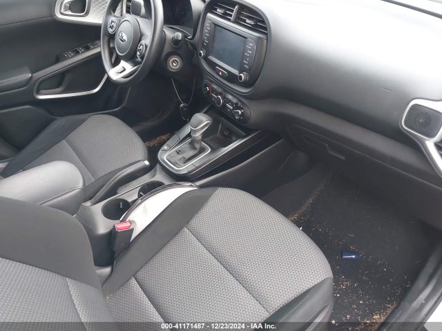 KIA SOUL LX 2020 KNDJ23AU8L7703083 Image 5