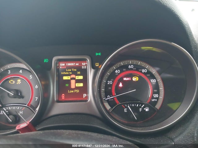 3C4PDCGB0JT257241 Dodge Journey Crossroad