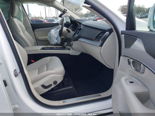 YV4102CK2N1783804 Volvo Xc90 T5 Momentum 7 Passenger
