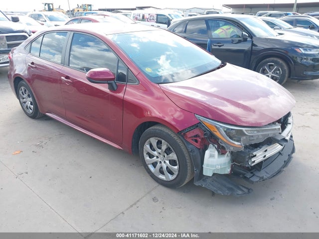 Toyota COROLLA LE 2022 5YFEPMAE2NP334191 Image 1
