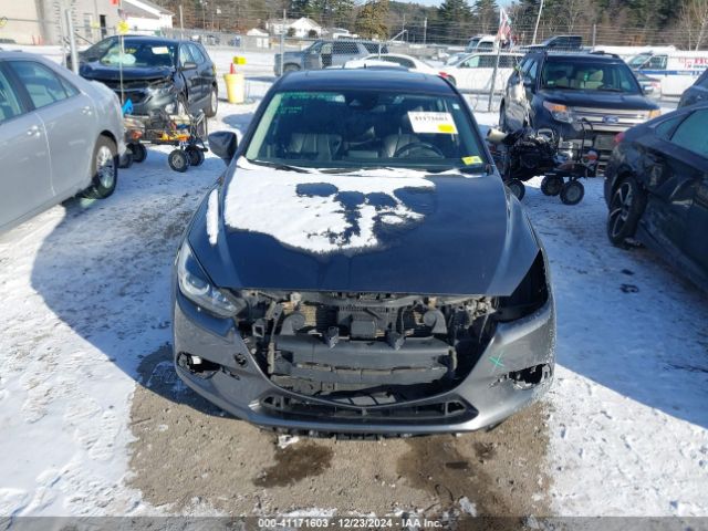 3MZBN1L37JM197329 Mazda Mazda3 Touring