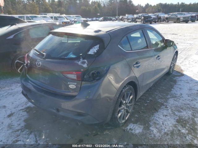 3MZBN1L37JM197329 Mazda Mazda3 Touring