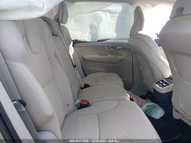 YV4M12PJ9S1306097 Volvo Xc90 B5 Core