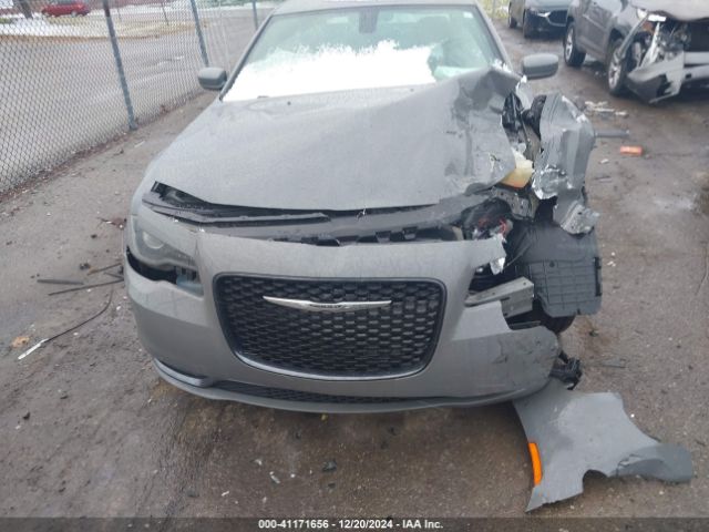 2C3CCABG7KH533681 Chrysler 300 300s