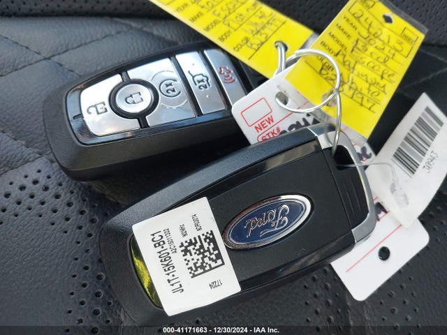 1FMCU9JA4RUB23797 Ford Escape Platinum