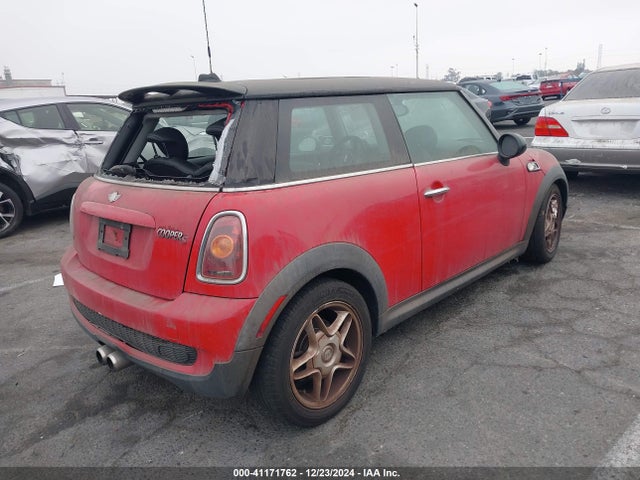 2009 MINI COOPER S WMWMF73549TT98922 Photo 3