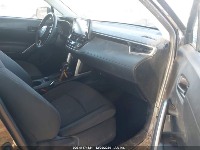 7MUCAABG7NV036188 Toyota Corolla Cross Le