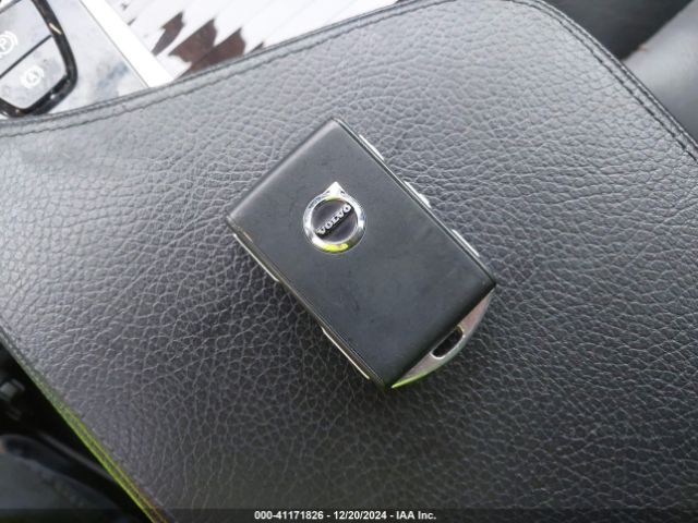 LVY102MK1KP100462 Volvo S90 T5 Momentum