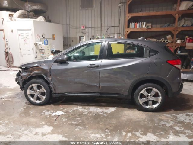 3CZRU6H38MM746268 Honda Hr-v Awd Lx