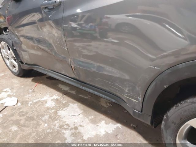 3CZRU6H38MM746268 Honda Hr-v Awd Lx