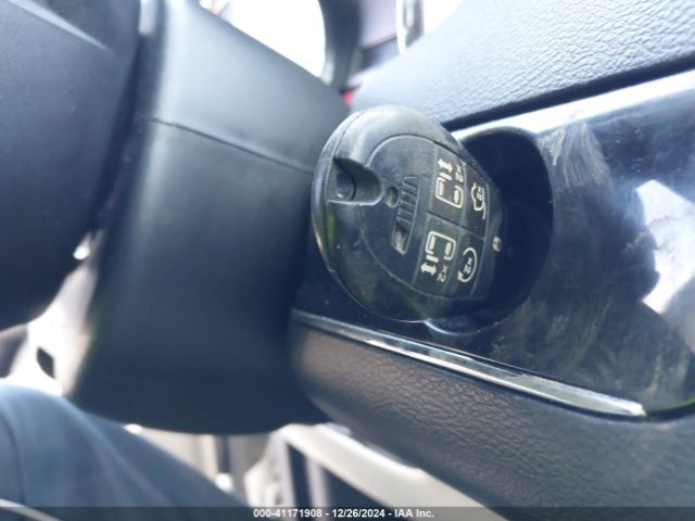 2C4RDGCG0HR824286 Dodge Grand Caravan Sxt
