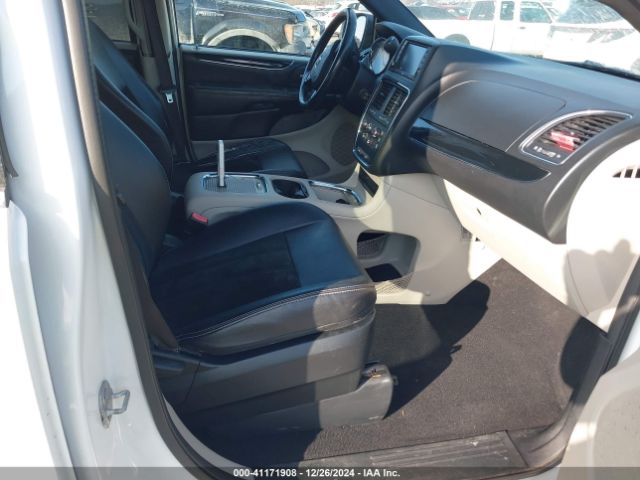 2C4RDGCG0HR824286 Dodge Grand Caravan Sxt