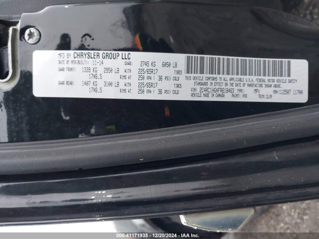 2C4RC1HGXFR618463 Chrysler Town & Country S