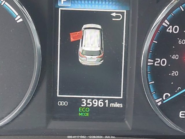 JTMRJREV8HD060335 Toyota Rav4 Hybrid Xle