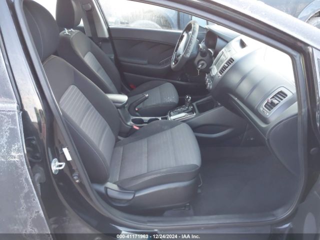 3KPFL4A73HE025384 KIA FORTE S