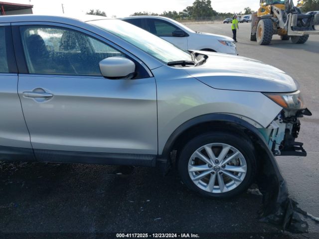 JN1BJ1CPXJW153460 Nissan Rogue Sport S