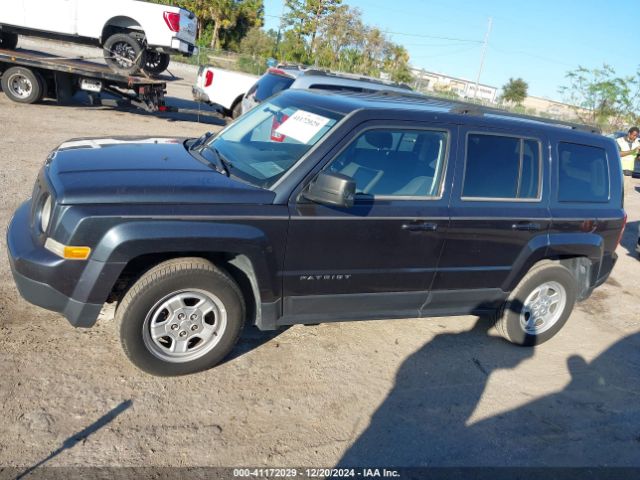 1C4NJPBA5ED521877 Jeep Patriot Sport