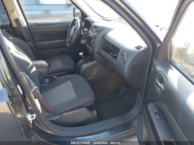 1C4NJPBA5ED521877 Jeep Patriot Sport
