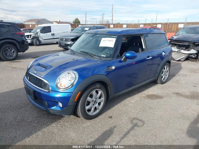 2008 MINI COOPER S CLUBMAN WMWMM33568TP70533 Photo 1