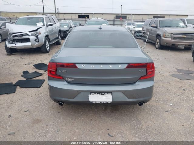LVY982AKXJP005333 Volvo S90 T5 Momentum