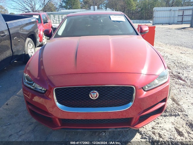 SAJAD4BV7HA965745 Jaguar Xe 35t Premium