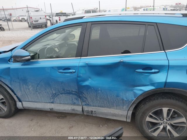 JTMRFREV4JJ178567 Toyota Rav4 Adventure/xle