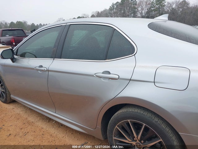 4T1G11AK4RU863533 Toyota CAMRY SE