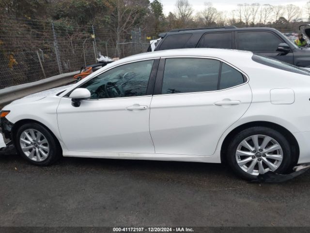 4T1B11HK1JU592936 Toyota CAMRY LE