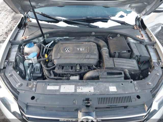 1VWAT7A39EC060794 Volkswagen Passat 1.8t S