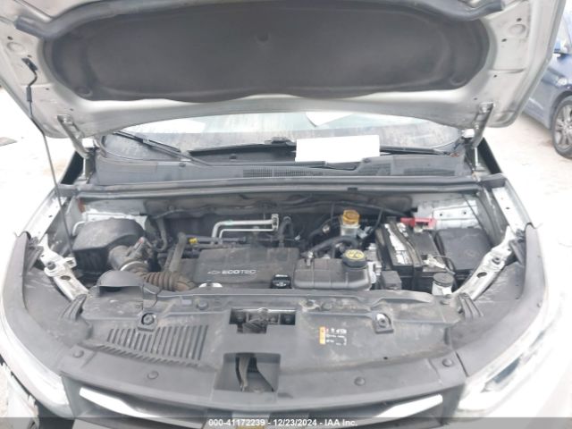 3GNCJKSB5JL333844 Chevrolet TRAX LS