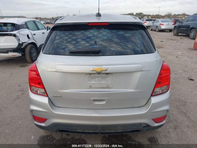 3GNCJKSB5JL333844 Chevrolet TRAX LS