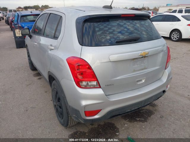 3GNCJKSB5JL333844 Chevrolet TRAX LS