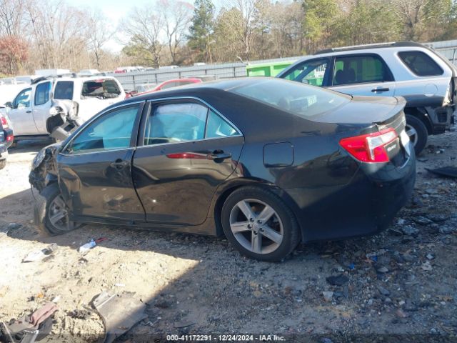 4T1BF1FK5EU335093 Toyota CAMRY SE