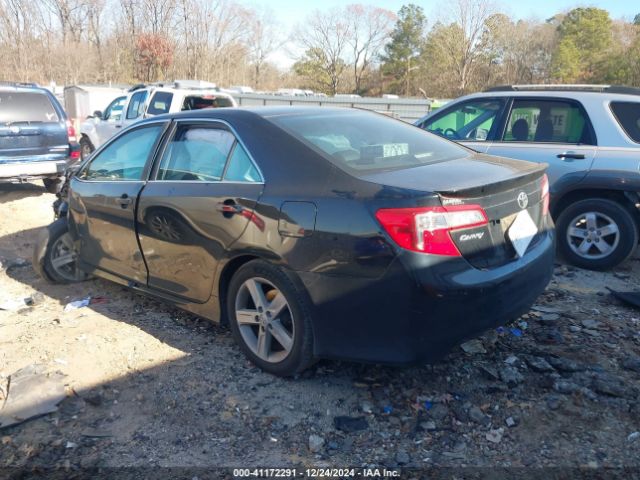 4T1BF1FK5EU335093 Toyota CAMRY SE