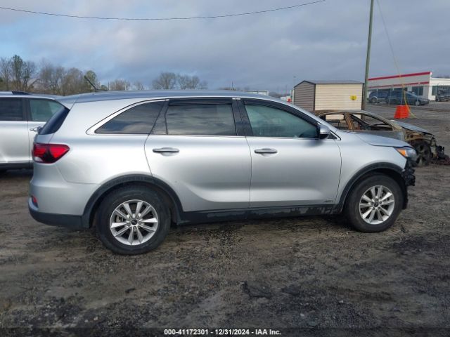 5XYPGDA59KG497087 KIA Sorento 3.3l Lx