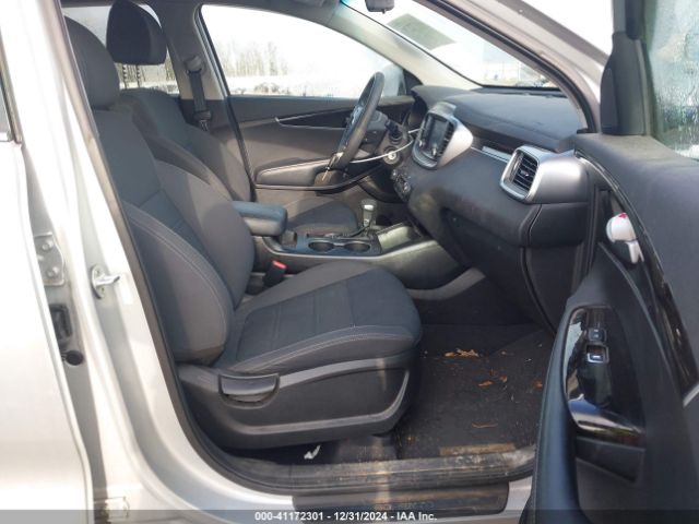 5XYPGDA59KG497087 KIA Sorento 3.3l Lx