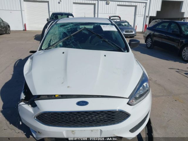 1FADP3E2XJL270495 Ford FOCUS S
