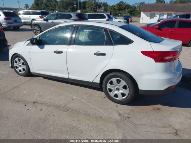 1FADP3E2XJL270495 Ford FOCUS S